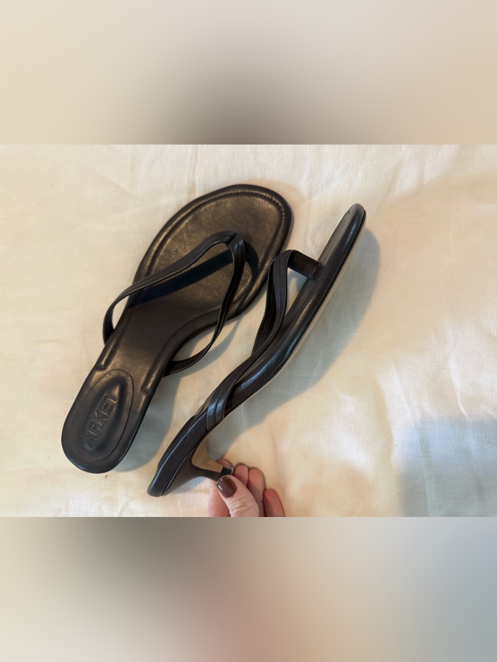 Arket Women's Dark Brown Leather Thong Sandals NIB - Picture 5 of 10